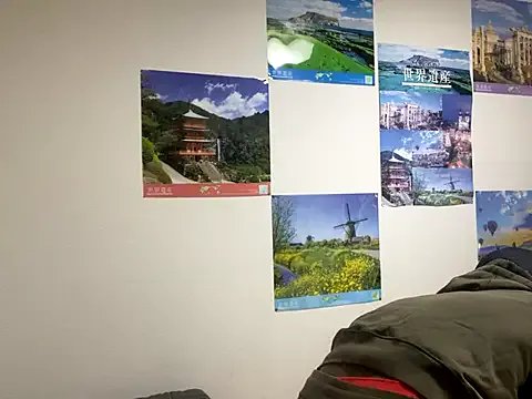 Group iShow_Fuck69 on StripChat