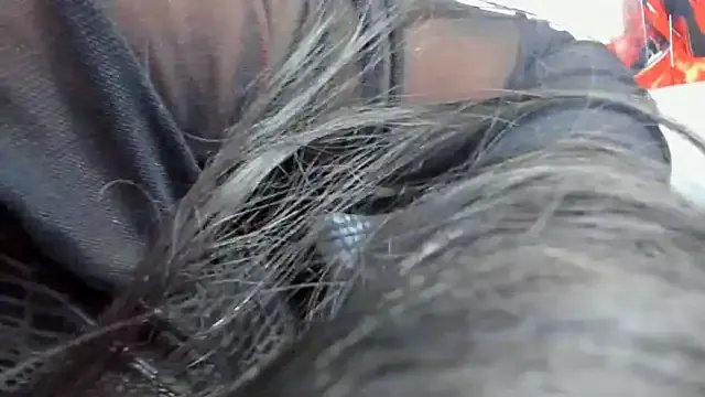 Freechat KaramStone on StripChat