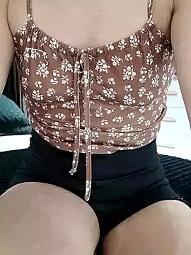 Freechat melissa_35_ on StripChat