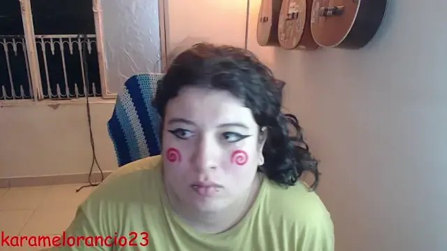 Freechat Smoke_trip_Alicia on StripChat