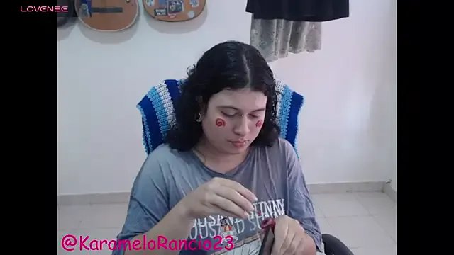 Freechat Smoke_trip_Alicia on StripChat